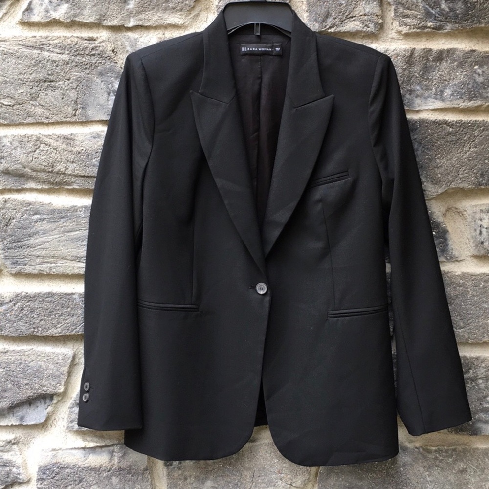 Zara women’s black basic blazer